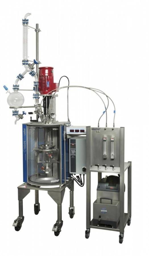 Article image of: Autoclave for polymerisation with distillation set-up