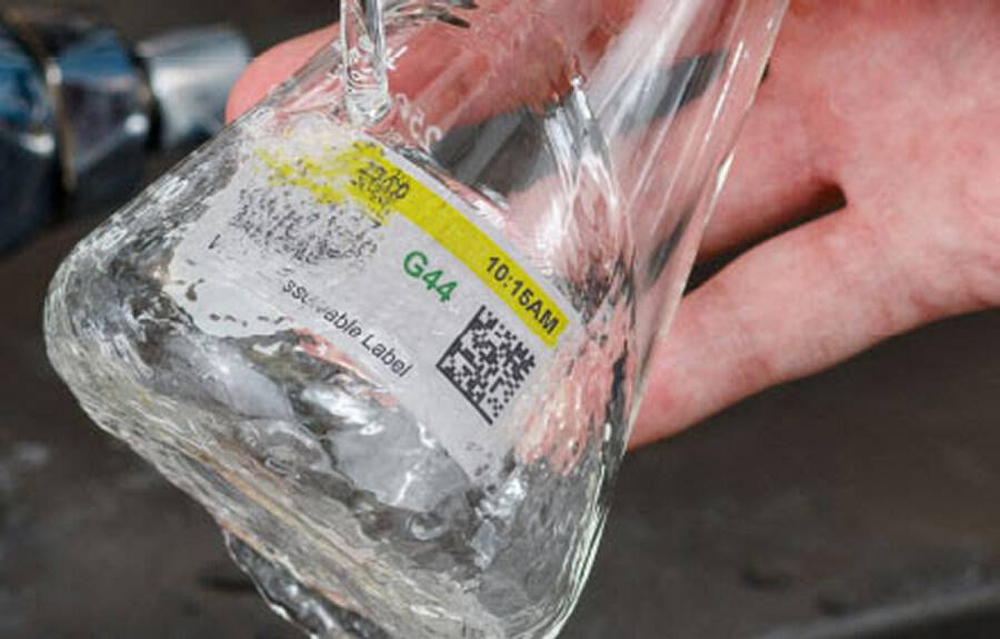 Article image of: Voorzie wateroplosbare labels eenvoudig van kleurcodes