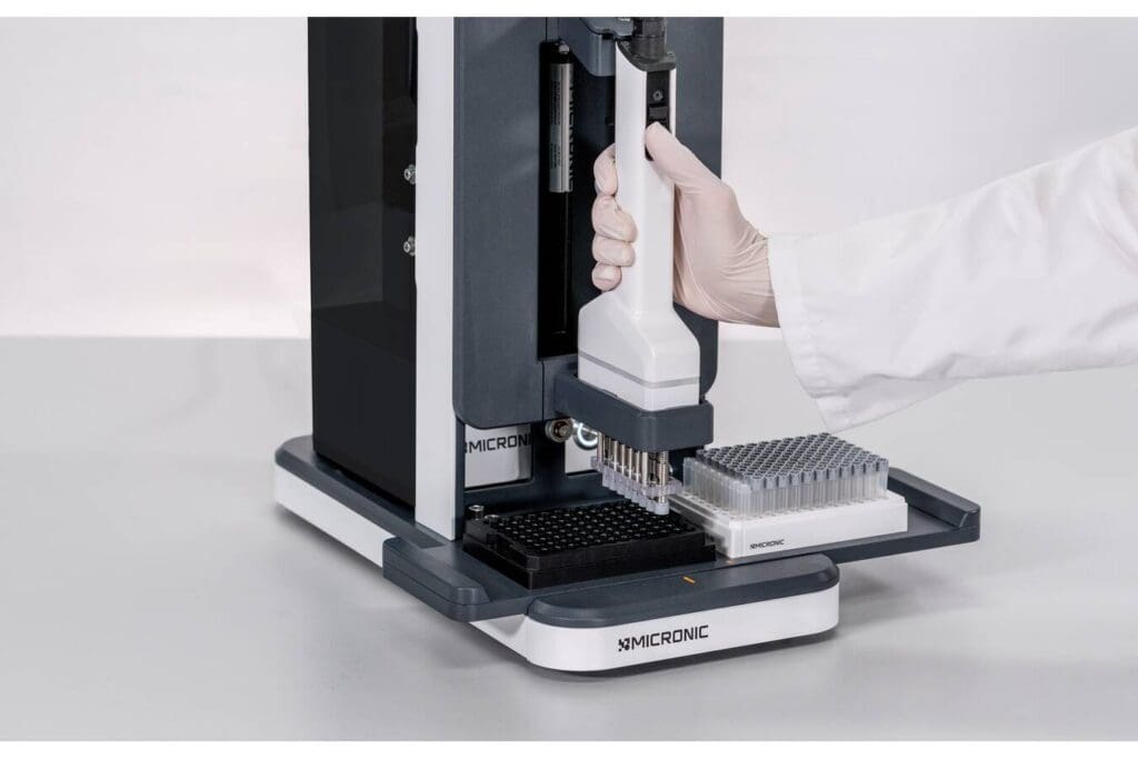 Article image of: NIEUW: Micronic Docking Station voor CS500 Recappers