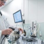 Article image of: Titrator met autosampler maakt laboratorium Qlip compleet