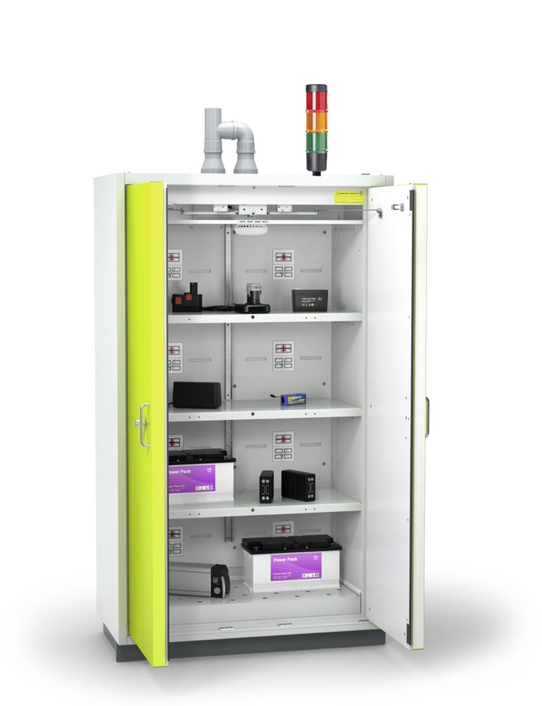 Article image of: Lithiumbatterijen veilig opslaan én opladen? Veel bedrijven gokken nog steeds.