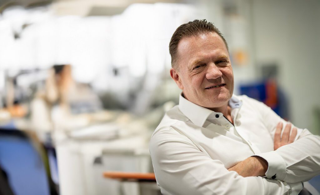 Directeur Sulo Ocak van LabMakelaar Benelux