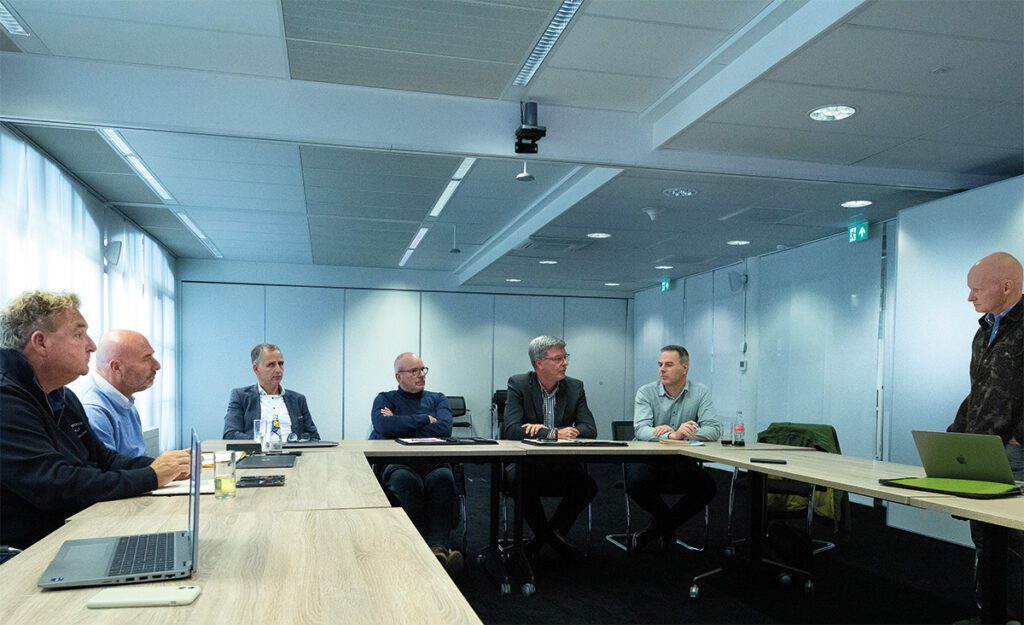 Diko Strietman (Baker Europe), Harald Hilbelink (Haier Biomedical Europe), Michiel Godschalk (Salm en Kipp), Wick Favier (Boom) Alex Oostema (Boom), Edwin Bunte (Eppendorf Nederland)