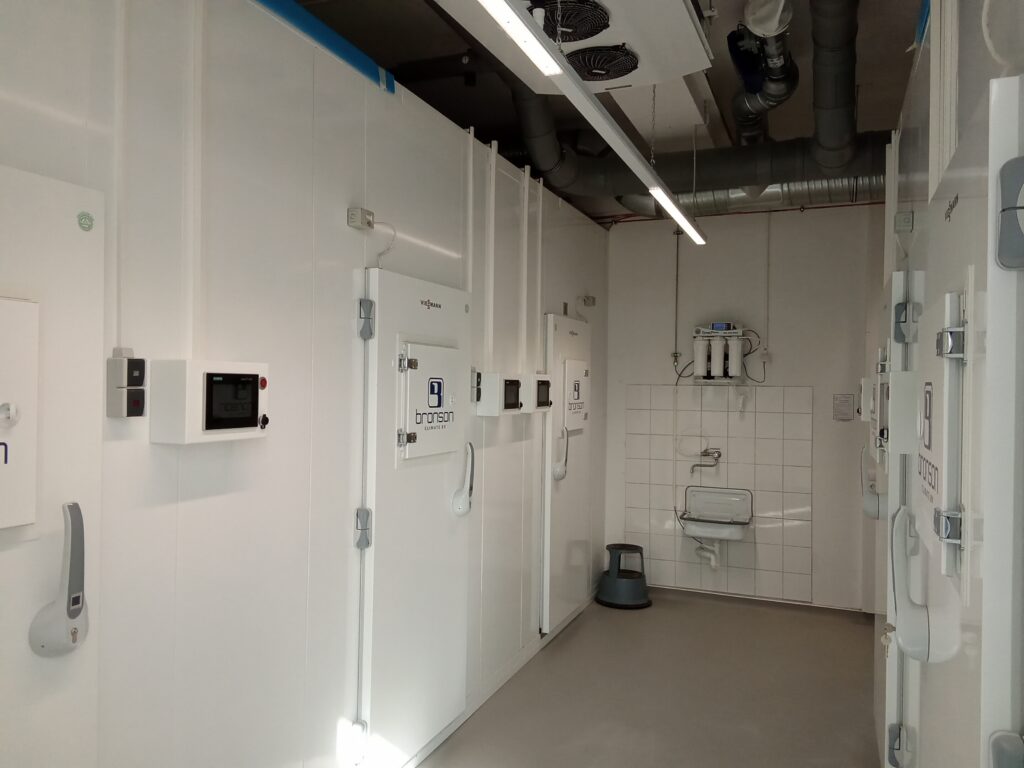 Article image of: Insectenklimaatkasten en -kamers voor gecontroleerd ecologisch onderzoek