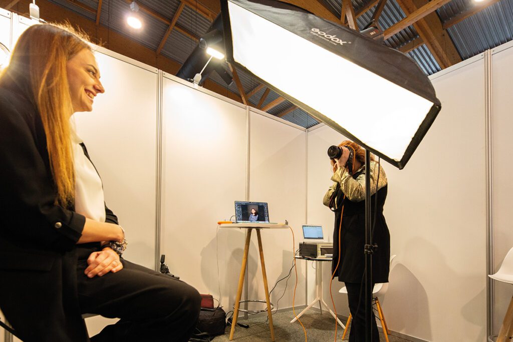 Een van de gimmicks op de beurs; hier kon je een foto voor je LinkedIn-profiel laten maken